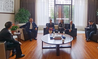 共話客家情誼，探尋合作新篇|河源市客家聯(lián)誼會代表到廣東霸王花集團(tuán)走訪交流